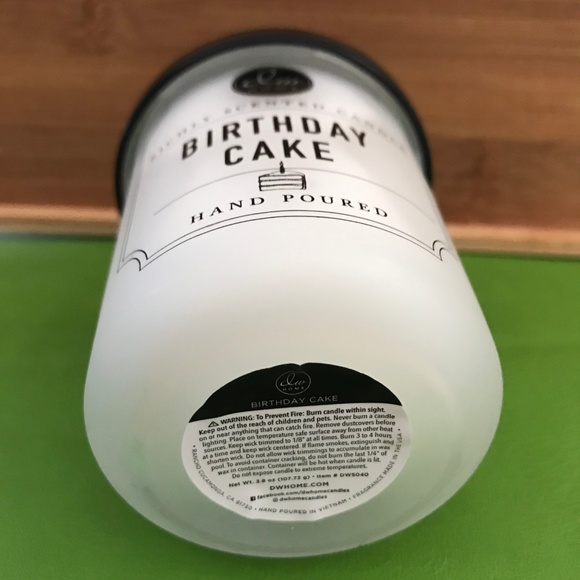 DW HOME 🎂BiRTHDAY CAKE 1 WiCK SOY MiNi CANDLE - Picture 4 of 5